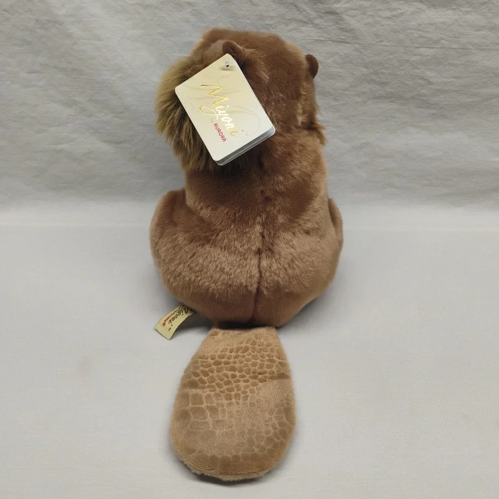 NWT Aurora Miyoni‎ Beaver 8